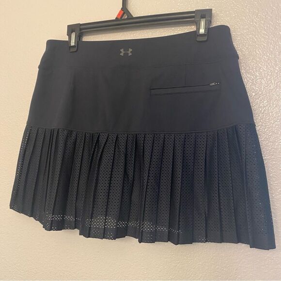 Under Armour Links Knit Mesh Mid-Rise Golf Skort skirt jersey pleated black M - Picture 3 of 8